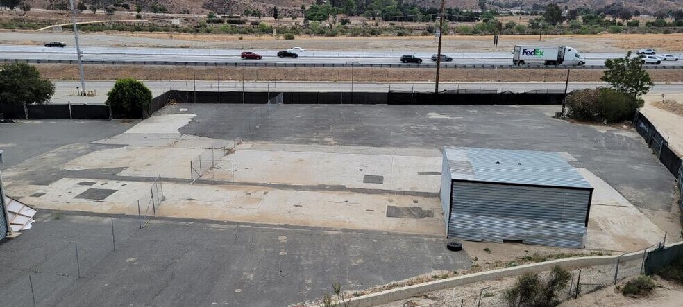 More Photos Of 30617 The Old Rd, Castaic Land For Lease