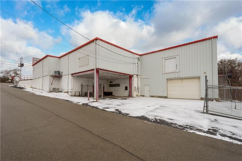 More Photos Of 6027 National Pike, Grindstone Freestanding For Sale