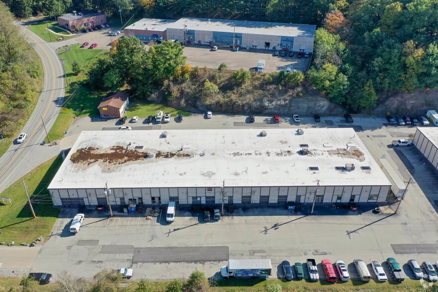 More Photos Of 3251-3253 Old Frankstown Rd, Pittsburgh Warehouse For Lease