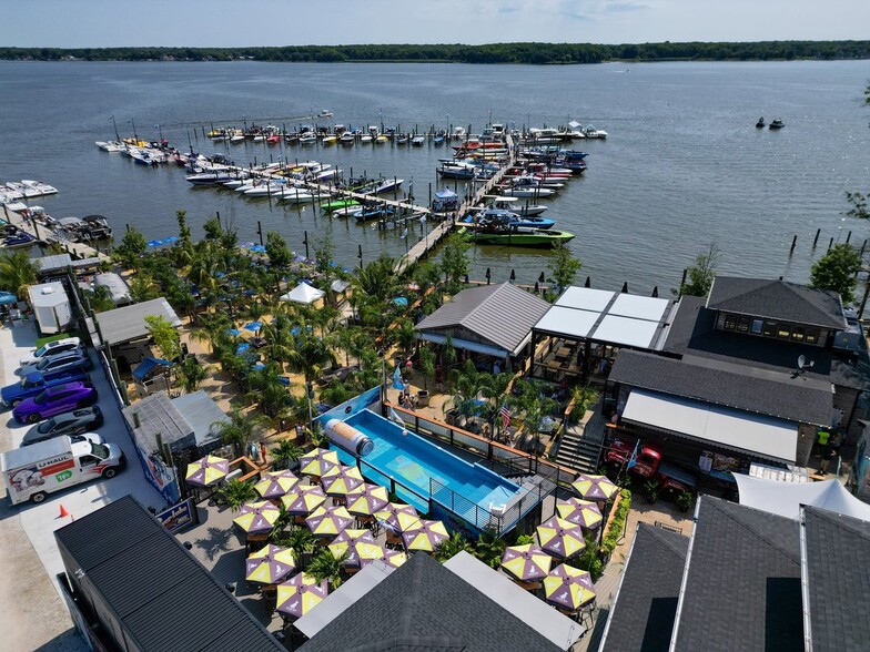 More Photos Of Largest Dock & Tiki Bar on the Chesapeake Bay, Baltimore Marina For Sale