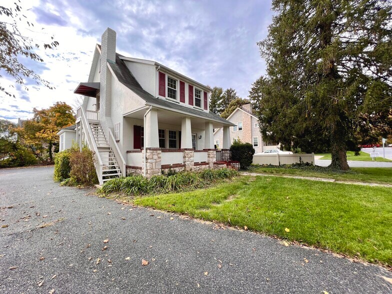 More Photos Of 403 W Pennsylvania Ave, Towson Office Residential For Sale