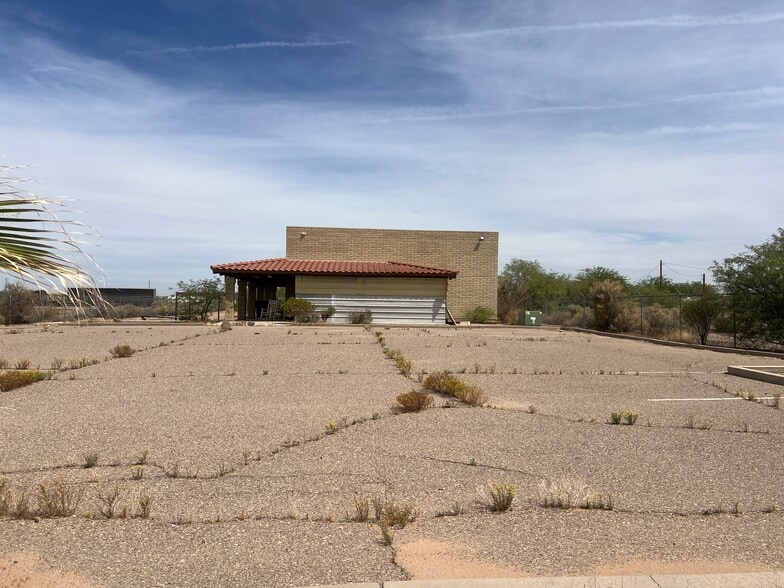 More Photos Of 15866 W Cambridge St, Casa Grande Schools For Sale