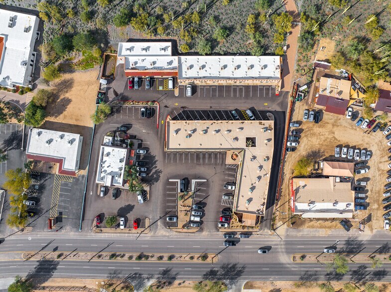More Photos Of 6552 E Cave Creek Rd, Cave Creek Warehouse For Lease