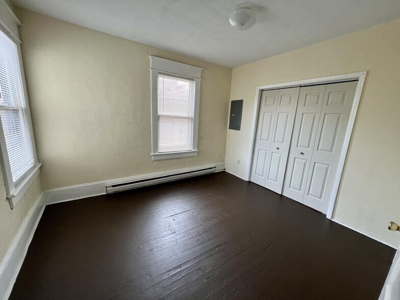More Photos Of 1202 Melrose Ave NW, Roanoke Multifamily For Sale
