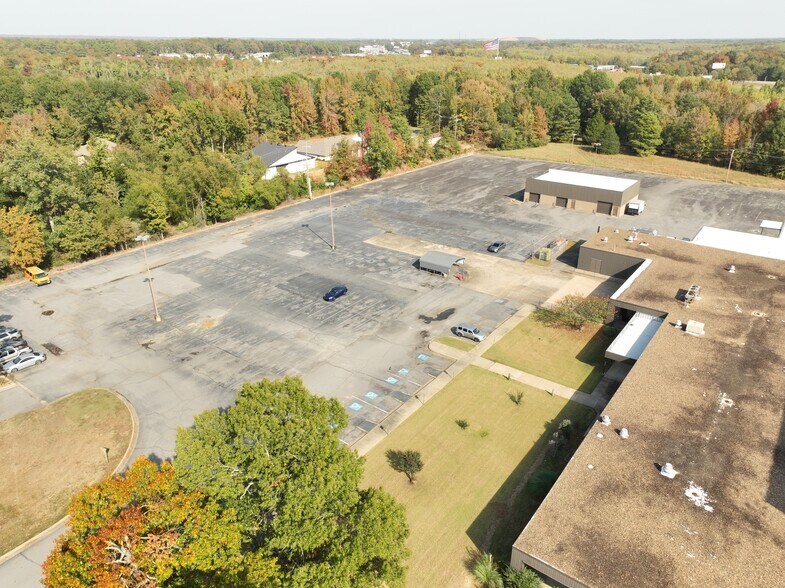 More Photos Of 2402 Wildwood Ave, North Little Rock Medical For Lease