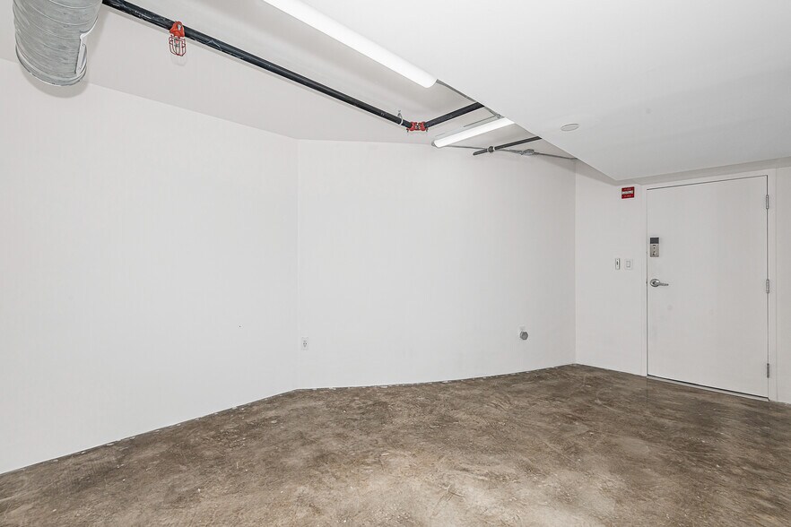 More Photos Of 1200 West Ave, Miami Beach Apartments For Sale