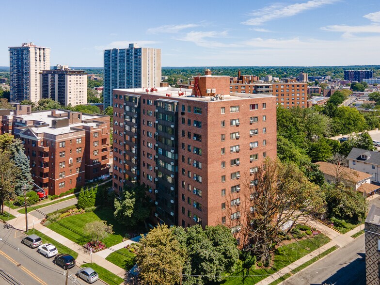 More Photos Of 90 Prospect Ave, Hackensack Apartments For Sale