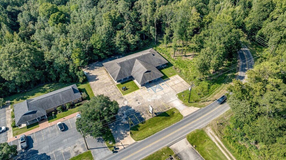 Primary Photo Of 161 Christian Dr, Rayville Medical For Sale