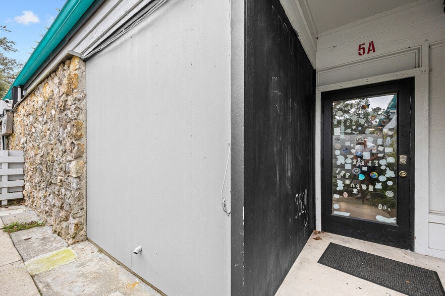 More Photos Of 2441 NW 43rd St, Gainesville Storefront For Sale