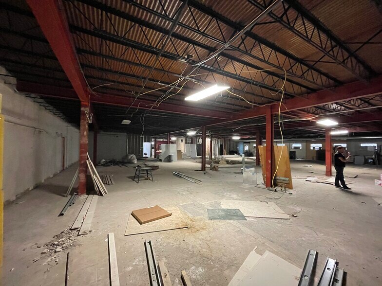 More Photos Of 1340 - 1340 Leyden St, Denver Office For Sale