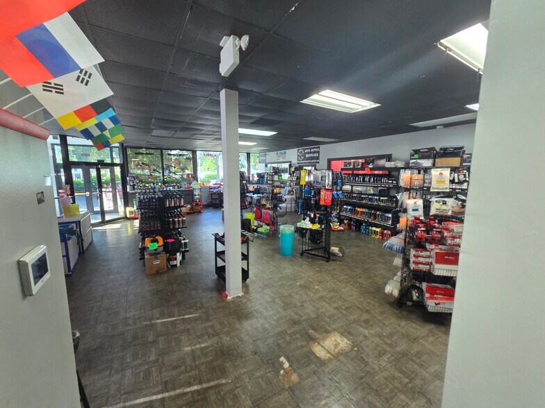 More Photos Of 1820 Lake Worth Rd, Lake Worth Office For Lease