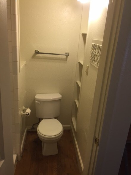 More Photos Of 6043 Pony Express Trl, Pollock Pines Apartments For Sale