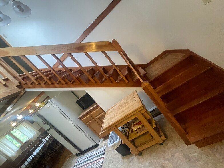 More Photos Of 853 Fairview Rd, Howard Apartments For Sale