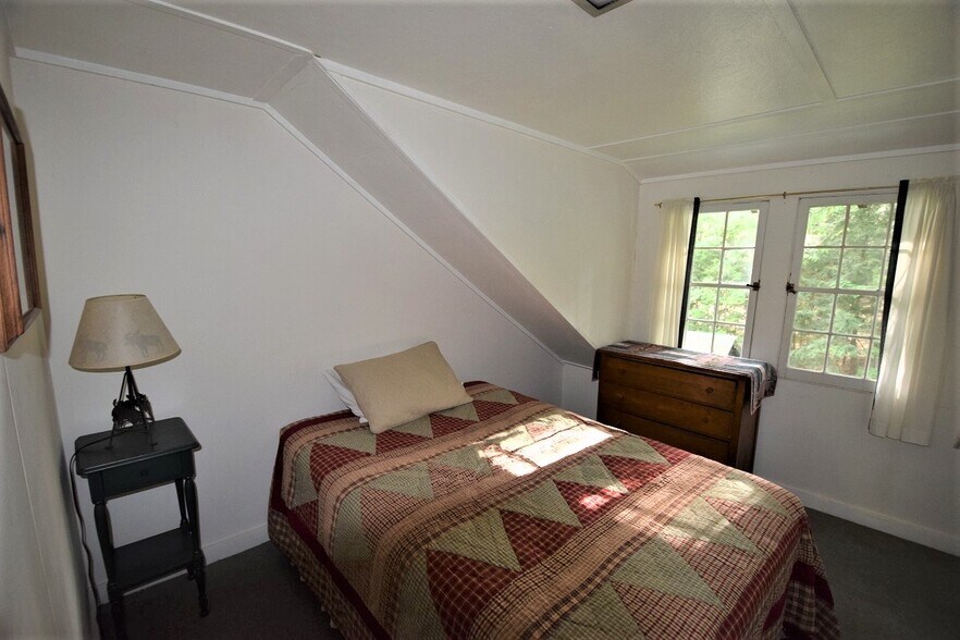 More Photos Of 1 Nicatous Stream Lake Rd, Burlington Lodge Meeting Hall For Sale