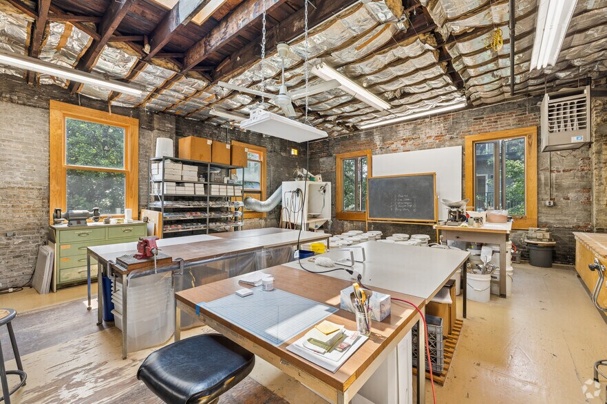 More Photos Of 279-281 Pine St, Jersey City Unknown For Sale