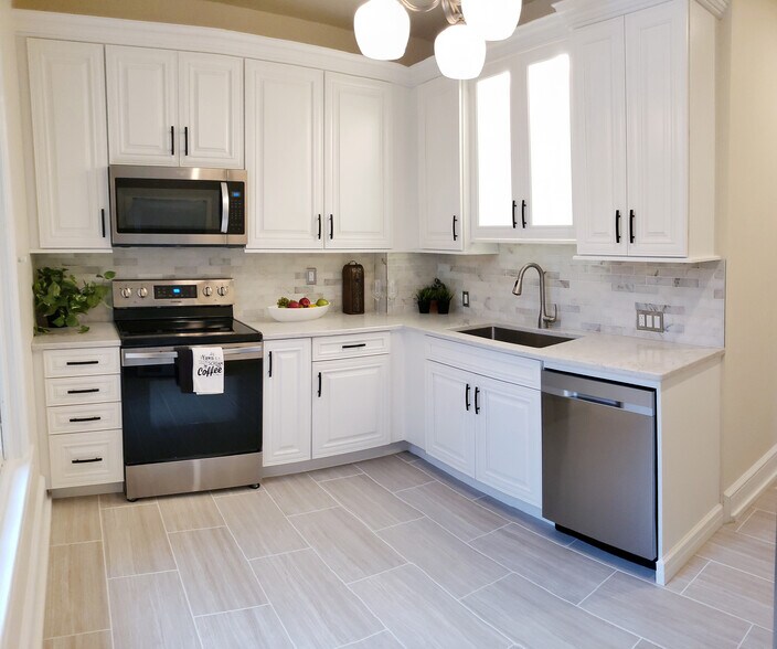 More Photos Of 80 N Main St, Doylestown Office Residential For Sale