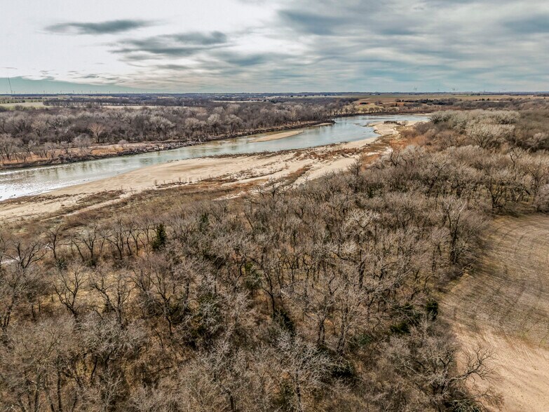 More Photos Of 79+/- Acres on 272nd Rd. Rd @ 41st Rd, Arkansas City Land For Sale