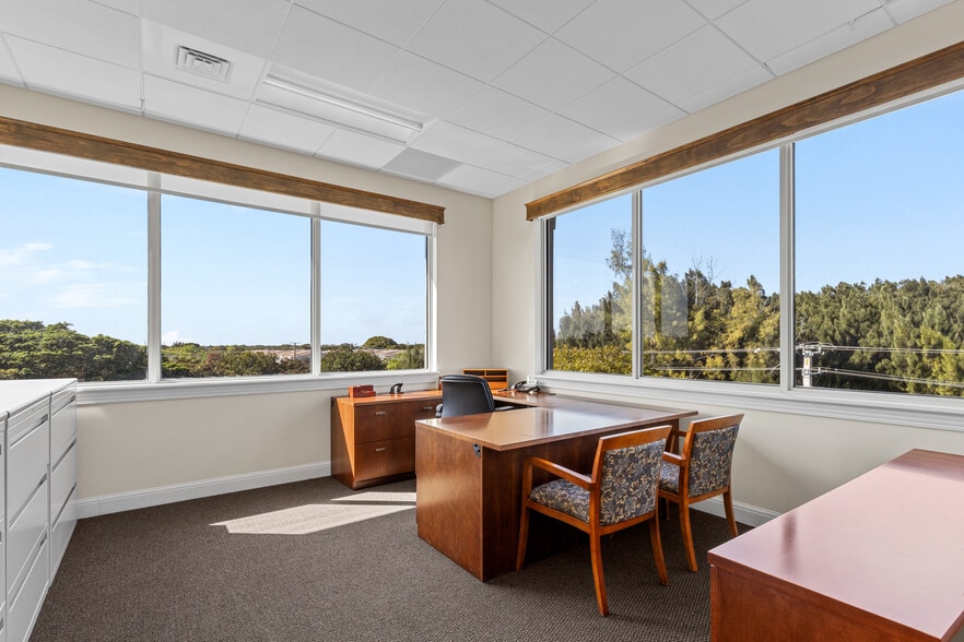 More Photos Of 6751 N Federal Hwy, Boca Raton Office For Sale
