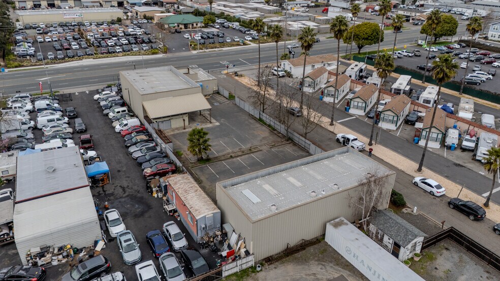 More Photos Of 3218-3220 Santa Rosa Ave, Santa Rosa Service For Lease