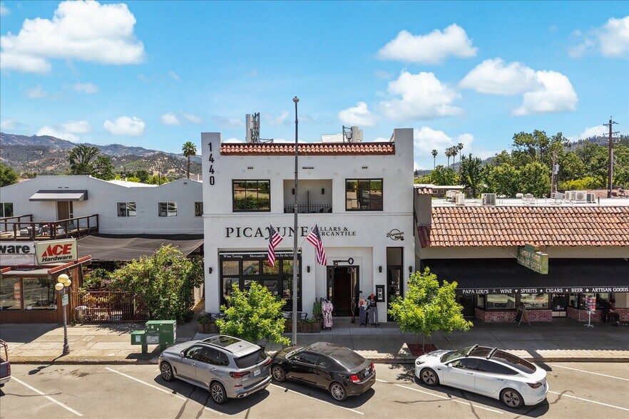 Primary Photo Of 1440 Lincoln Ave, Calistoga Storefront For Sale