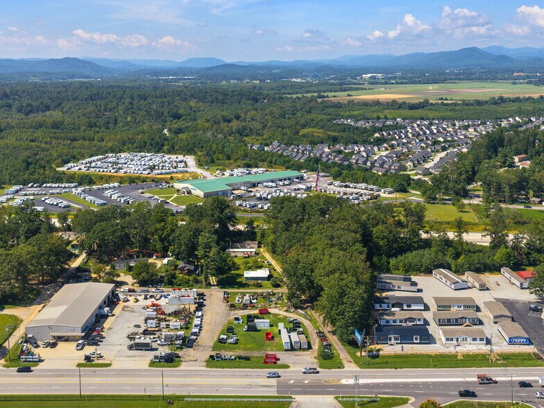 More Photos Of 6063 Asheville Hwy, Hendersonville Land For Lease