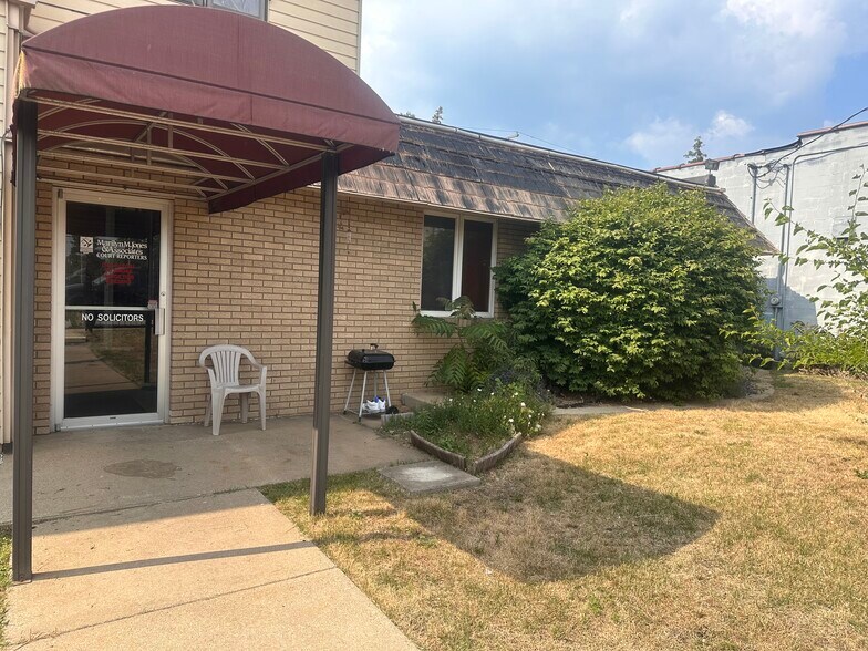More Photos Of 1416-1418 Franklin St, Michigan City Storefront Retail Residential For Sale