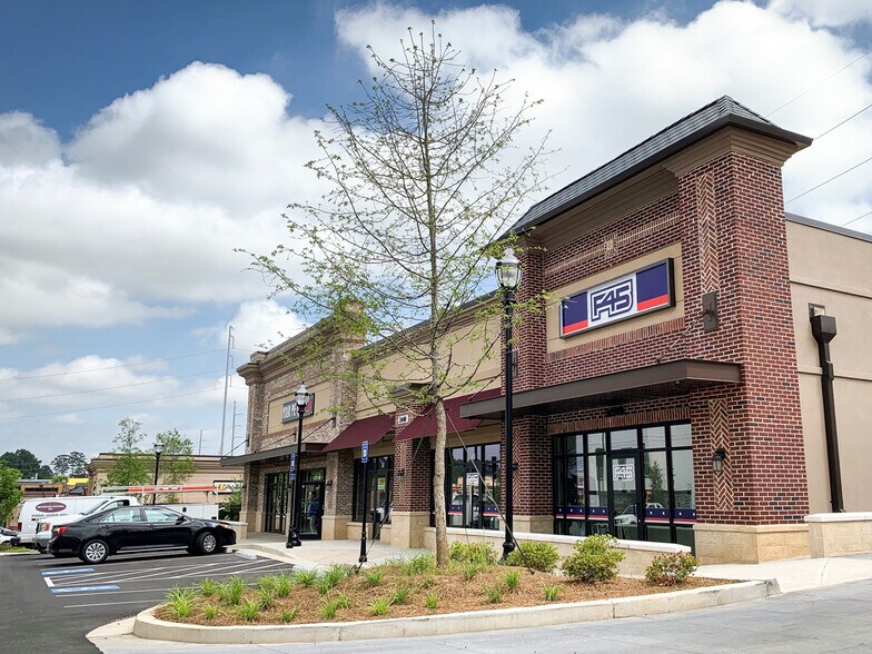 More Photos Of 1030 Atlanta Rd, Smyrna Unknown For Lease