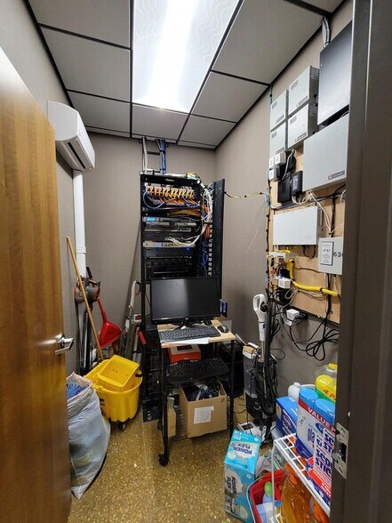 More Photos Of 6308 S County Road 1270, Midland Warehouse For Sale