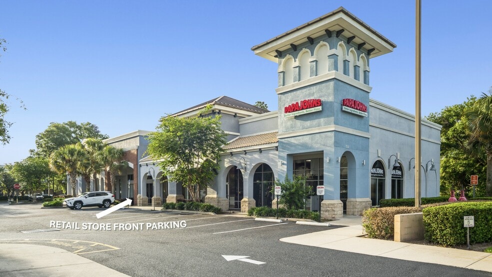 More Photos Of 7315 Winter Garden Vineland Rd, Windermere Unknown For Lease