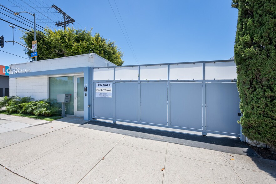 More Photos Of 1762 14th St, Santa Monica Office For Sale
