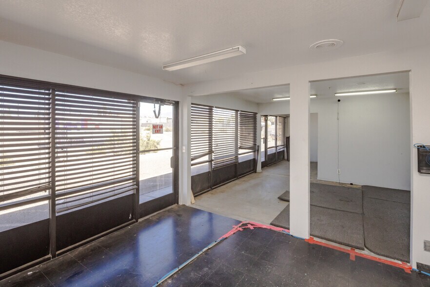 More Photos Of 1950 Centers Ave, Lake Havasu City Warehouse For Lease