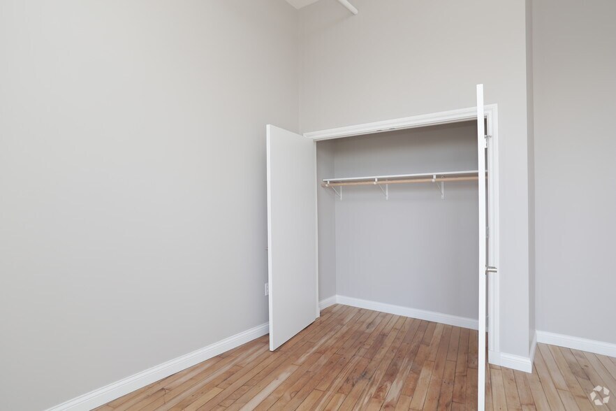 More Photos Of 2658 Scranton Rd, Cleveland Apartments For Lease