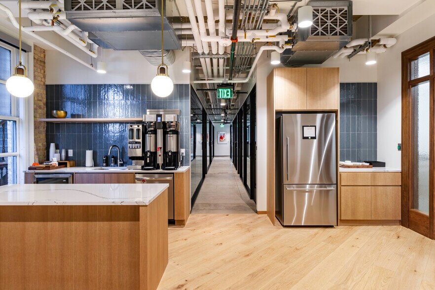 More Photos Of 136 S Main St, Salt Lake City Office For Lease