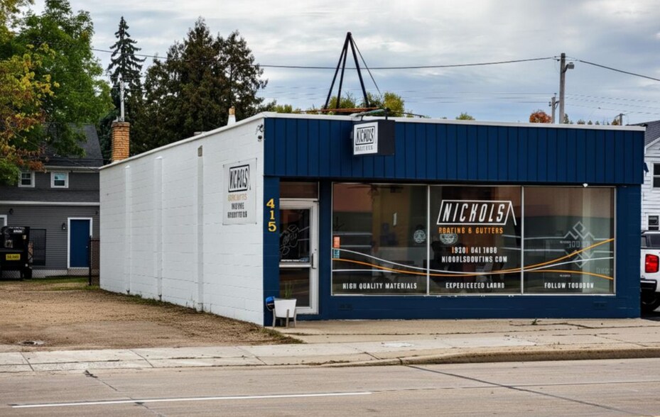 More Photos Of 415 W Wisconsin Ave, Appleton General Retail For Sale
