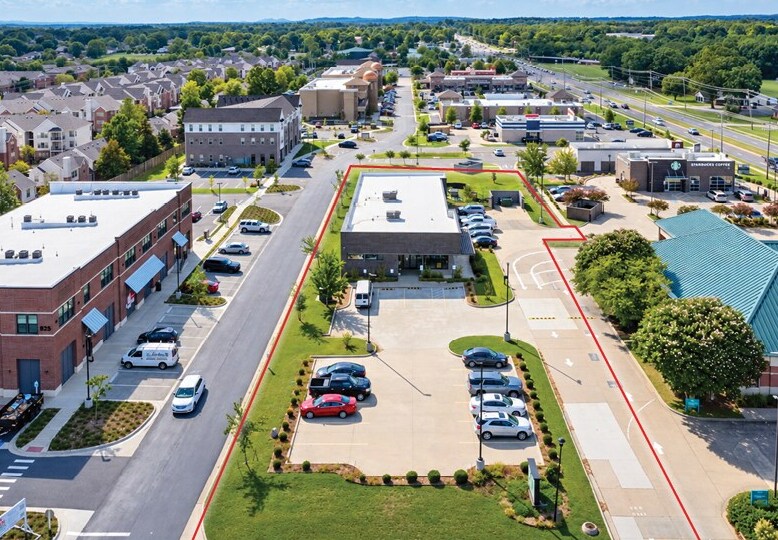 Primary Photo Of 815 S Donaghey Ave, Conway Office For Sale