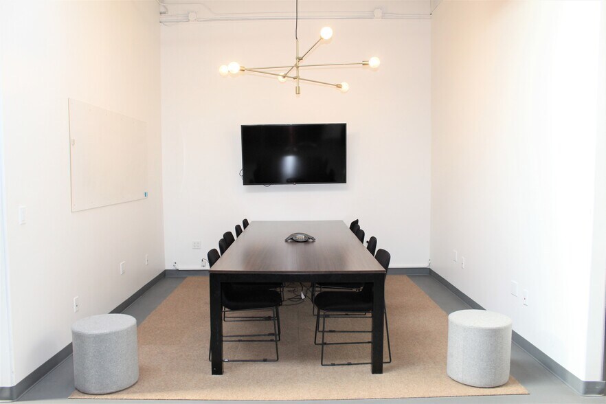 More Photos Of 1547 10th St, Santa Monica Loft Creative Space For Lease