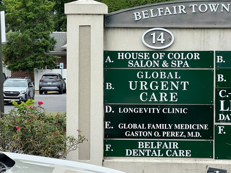 More Photos Of 14 Oak Forest Rd, Bluffton Medical For Lease