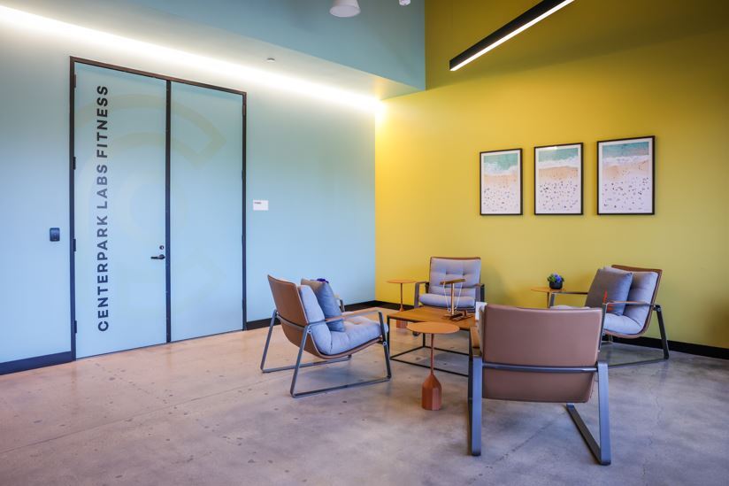 More Photos Of 6815 Flanders Dr, San Diego Unknown For Lease