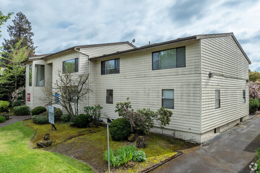 Primary Photo Of 1976 Garden Ave, Eugene Office For Sale