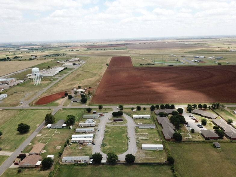 More Photos Of 820 N Crider Rd, Cordell Manufactured Housing Mobile Home Park For Sale