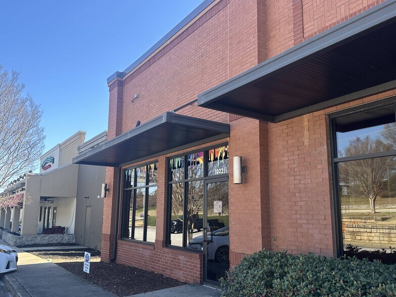 More Photos Of 1022 Woodruff Rd, Greenville General Retail For Lease