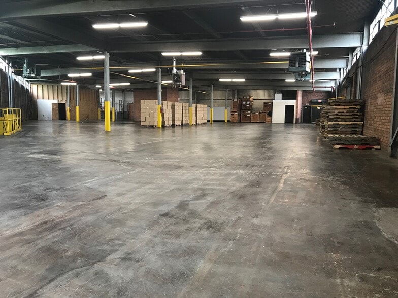 More Photos Of 2030 Howard St, Detroit Industrial For Sale