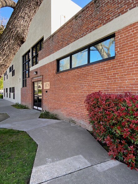 More Photos Of 1801 7th St, Sacramento Office For Lease