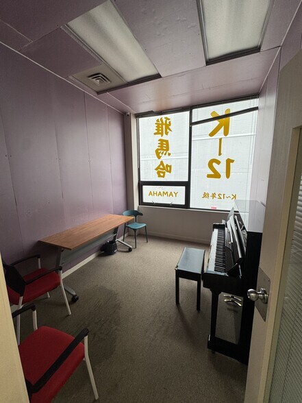 More Photos Of 4140 No 3 Rd, Richmond Storefront For Lease