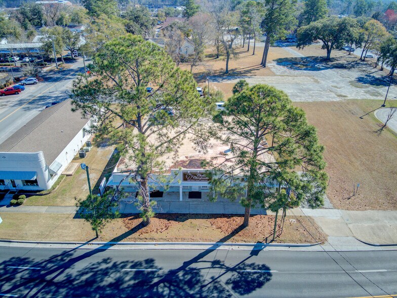 More Photos Of 437 N Main St, Summerville Office For Lease