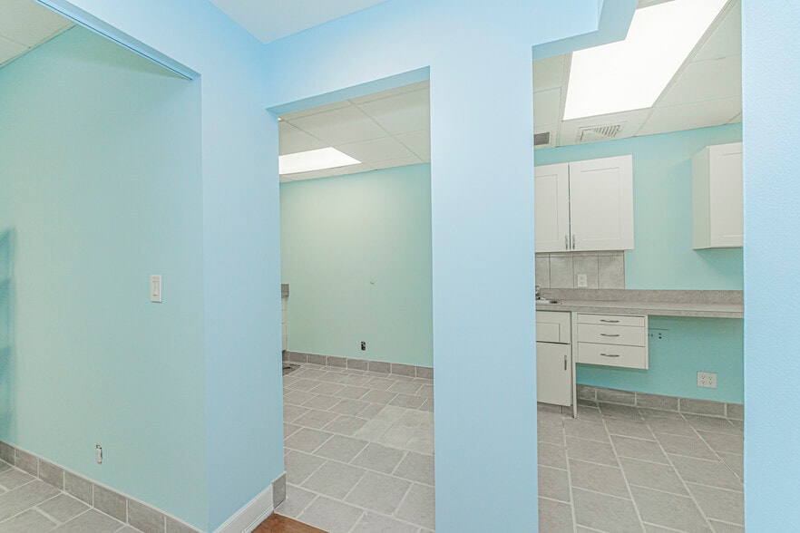 More Photos Of 2131 Richmond Rd, Staten Island Medical For Lease