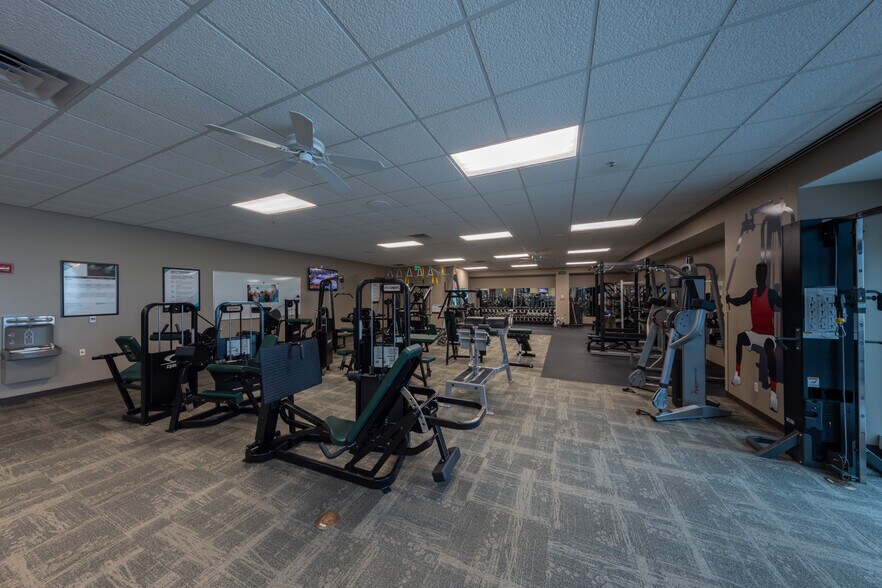 More Photos Of 2500 LakePark Blvd, West Valley Office For Lease