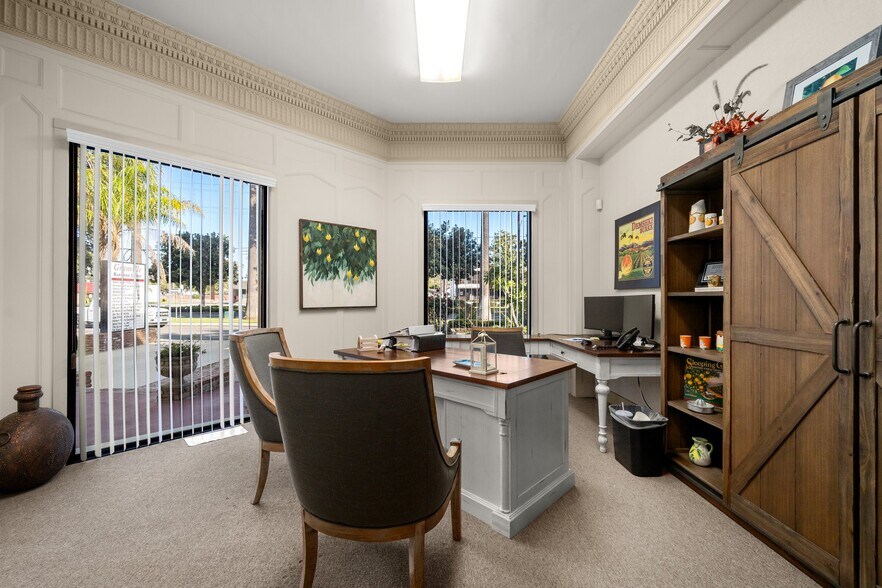 More Photos Of 7121 Magnolia Ave, Riverside Office For Sale