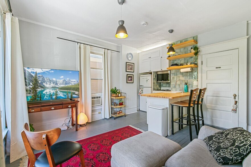 More Photos Of 1138 N Clarkson St, Denver Apartments For Sale
