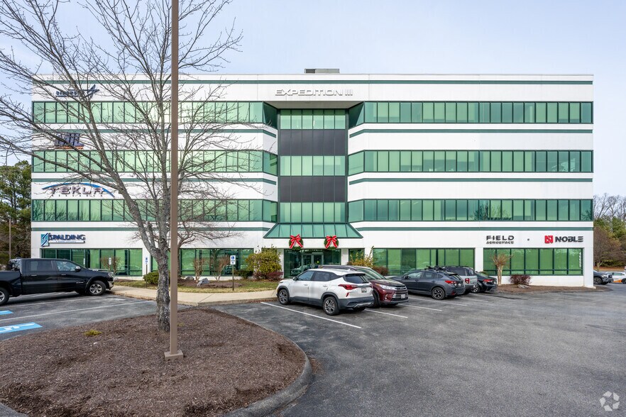 More Photos Of 46655 Expedition Dr, Lexington Park Office For Lease
